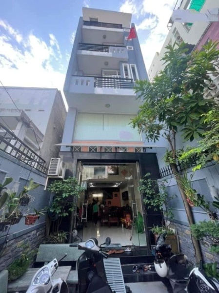 Chính chủ bán nhà hiếm 6 tầng tại Đường Nguyễn Khoái, Phường 1, Quận 4, Hồ Chí Minh